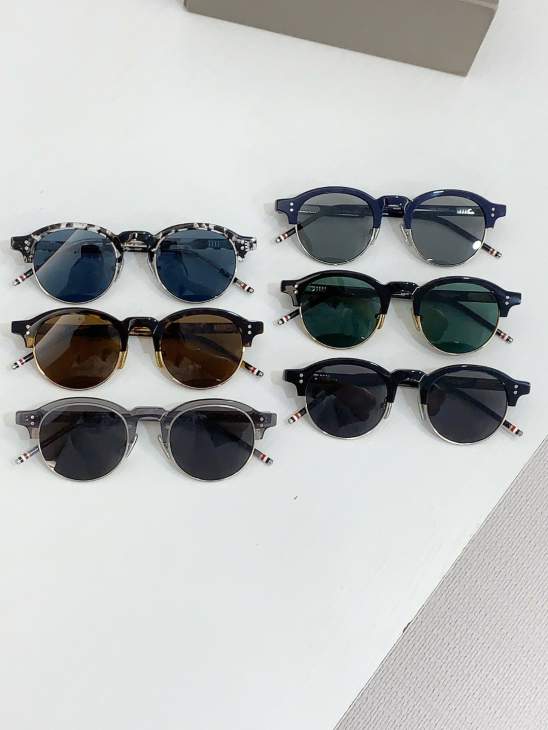 Picture of Thom Browne Sunglasses _SKUfw64813347fw
